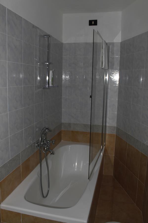 Hotel Luisa ميلان الغرفة الصورة